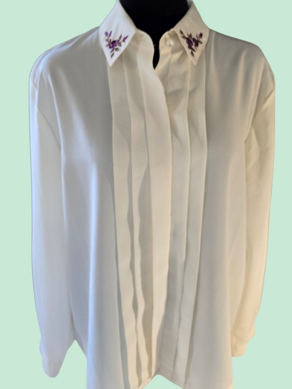 Vintage Embroidered Ivory Blouse Large